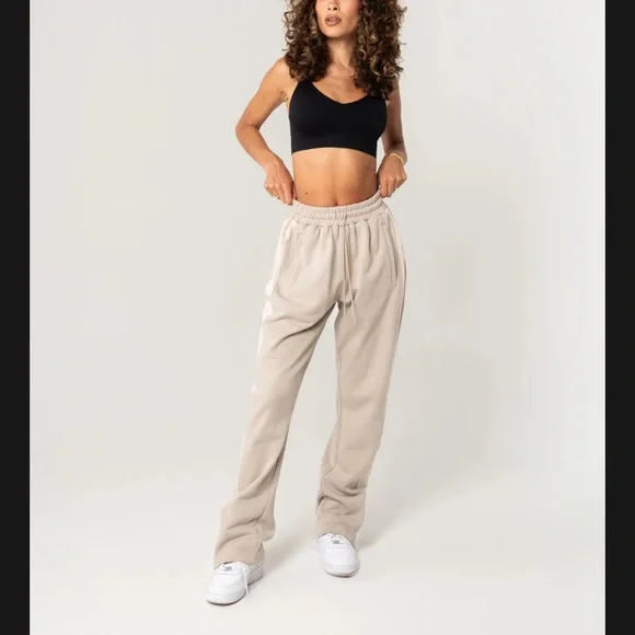 INAKA POWER MEN'S RELAXED SWEATS
TAUPE - Picture 7 of 7